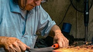 Posljednji zadarski brusač noževa - Majstor zadnje generacije učenika ovog zanata