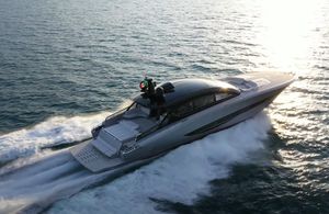 Zaplijenjena jahta ruskog oliharha nestala iz talijanske luke, kapetanu prijeti visoka kazna!