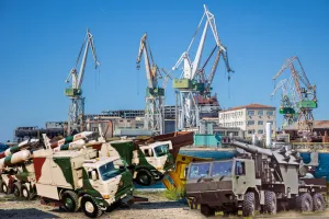 PRODAJA ULJANIKA BEZ NATJEČAJA: Dovode li češki investitori vojnu industriju u pulski zaljev?