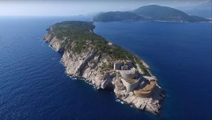 Tijelo dječaka kojeg je povukao val, pronađeno kod Prevlake