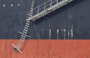 POMORSKA TRAGEDIJA Pomorski pilot poginuo u padu s peljarskih ljestvi