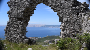 Ledenice - neistražena frankopanska utvrda u Vinodolu