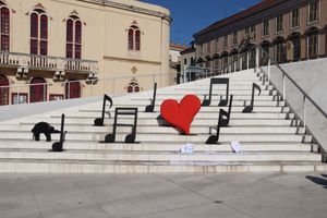 FOTO Dječica iz šibenskih vrtića i osnovnih škola krasila obilježavanje "Valentinova u Šibeniku"