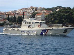 NITKO NEĆE SVETOG MIHOVILA Objavljena treća licitacija za prodaju policijskog plovila