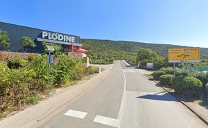 Radnici Plodina u Cresu dva sata štrajkali