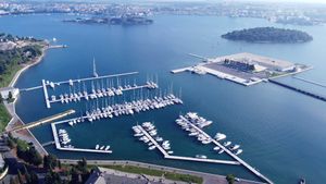 Što će biti s derutnim zgradama u marini Polesani?