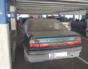 Zubčić: "Ravnatelj mjesecima drži auto na parkingu Poliklinike, a za pacijente nema mjesta"