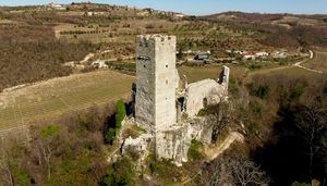 Istarski kašteli: njihovi feudalni gospodari, arhitektura, svakodnevica
