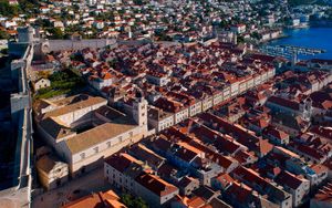 Demografske mjere u Dubrovniku - Revitalizacija povijesne jezgre i pomoć mladim obiteljima