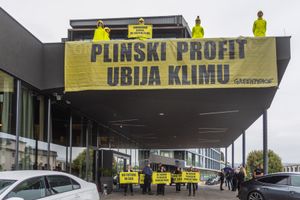 Aktivisti Greenpeacea prekinuli međunarodni skup na kojem sudjeluje i ministar Filipović