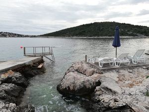 OKUPACIJA U DVIJE SLIKE: "Pogledajte što nam dragi susjedi Mađari rade u Sevidu"