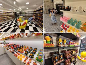 PAČJI PLES U SPLITU Čak tri dućana s gumenim patkicama u jednoj ulici