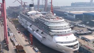 KINEZI GRADE PRVI MEGAKRUZER Izbijaju posljednji adut europskoj brodogradnji