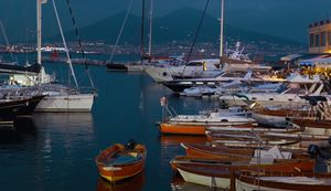 NAPULJ UVEO RESTRIKCIJE JAHTAMA Zabranjeno pristajanje luksuznim plovilima duljim od 75 metara