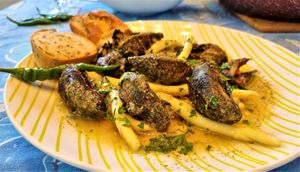 ŽELINA KUŽINA Mušule na buzaru s makarunima