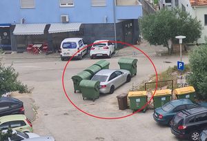 Radnici Čistoće u Zadru zbog ovog Audija nisu mogla odraditi posao, pa odlučili educirati vozača