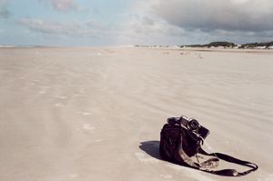 Nijemcu sa zadarske plaže ukradena torba s mobitelom i novcem