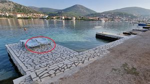 U Seget Vranjici izbetonirali i "privatizirali" rivu za sebe - Morat će je rušiti o svom ili trošku susjeda!