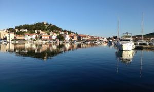 Borba s iznajmljivačima na crno - Tribunjci imaju rješenje!