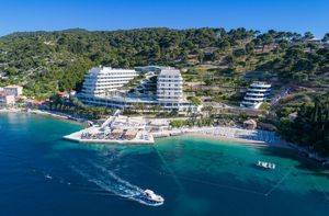 Gostima hotela Lafodia na otoku Lopudu servira se informacija da se u Hrvatskoj vodio građanski, a ne agresorski rat