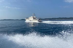 Tijekom srpnja zadarska policija u nepropisnom glisiranju zatekla 197 plovila