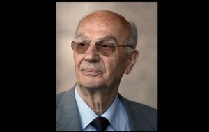 Preminuo general Anton Tus