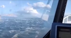 Probijanje SAR broda kroz orkansku buru od Raba do Rijeke