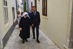 Ministar Erlić u posjetu Gradu Pagu: "Pag za svoje kapitalne projekte već ima riješenu projektnu dokumentaciju"