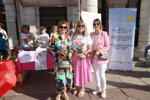 Rijeka velikog srca - Na Korzu održane humanitarne akcije za beskućnike i oboljele od raka dojke