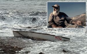 FOTO/VIDEO Za svojim ribarom, ikonom Komiže danas je otišla i njegova Vatra