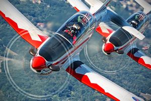 MORH: Iznad Pule prelet aviona MiG-21 i akrobatske grupe Krila Oluja