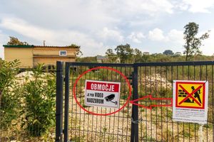 Bahati Slovenci postavili videonadzor nad svoju bespravnu gradnju