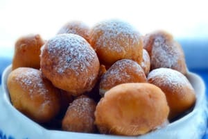 Blagdansko raspoloženje u Šibeniku - Gastro natjecanje u spremanju fritula