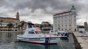 Splitski ugostitelj poludio u Lučkoj kapetaniji: "Ubit ću sve, polit benzinon i zapalit, napravit ću krvoproliće!"