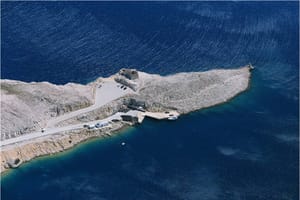 "Vikali su mu 'Još malo, još malo', a onda je nestao..." - Susjedi i rodbina opisali posljednje tragične trenutke poginulog mladića kod Paškog mosta