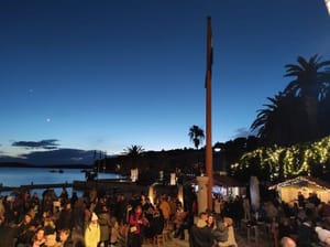 Na Hvaru kod adventskih kućica nožem nasrnuli na žene zbog njihove etničke pripadnosti