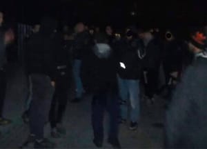 Riječki huligani slagali da su migranti oteli dijete i da su ga građani vratili - Policija apelira: "Ne širite neprovjerene informacije!"