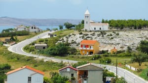 Čovjeku sa suhog veza u Rtini ukrali brodicu