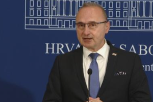 Muke po Grliću Radmanu! Imao je puno posla pa zaboravio prijaviti vilu kraj Zadra, a ima i kapelicu...