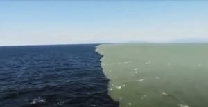 VIDEO KOJI ODUZIMA DAH Pogledajte kako izgleda kad se sretnu Atlantski i Tihi ocean