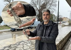 NOVO OTKRIĆE Arheolozi na zadarskoj rivi iskopali vrijedan svijećnjak