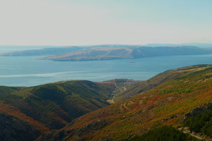Velebitski kanal zbog mjestimičnih udara bure danas može biti opasno mjesto!