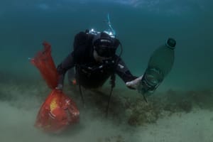 Očišćeno podmorje ispred vodičke marine: "Najveće zlo su plastične čaše koje se za godinu dana pretvore u prašinu mikroplastike!"