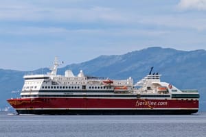 Najveći Jadrolinijin brod stigao u Viktor Lenac