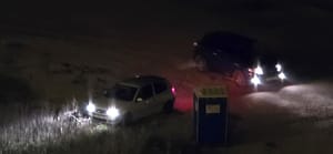 UTRKE NA SPLITSKOM ŽNJANU Dok danju traju radovi na uređenju obale, noću automobili rade opasne driftove