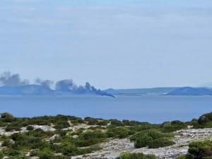 Kod Kornata gori brod!