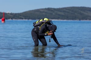 U ekološkoj akciji EKO SUB~DAMJA 2024 prikupljeno više od 500 kg otpada iz lučice Jadran u Splitu