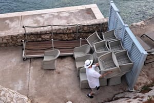 Gradonačelnik Hvara o neuklanjanju prepreka na pomorskom dobru: "Novinari su gadljivi!"