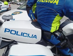 Policija u pet dana sankcionirala čak 650 prometnih prekršaja na cestama od Trogira do Makarske