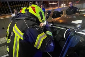 Makarski vatrogasci sinoć spasili još jedno dijete iz zaključanog automobila!